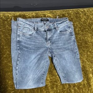Woman’s Straight Blue Jeans